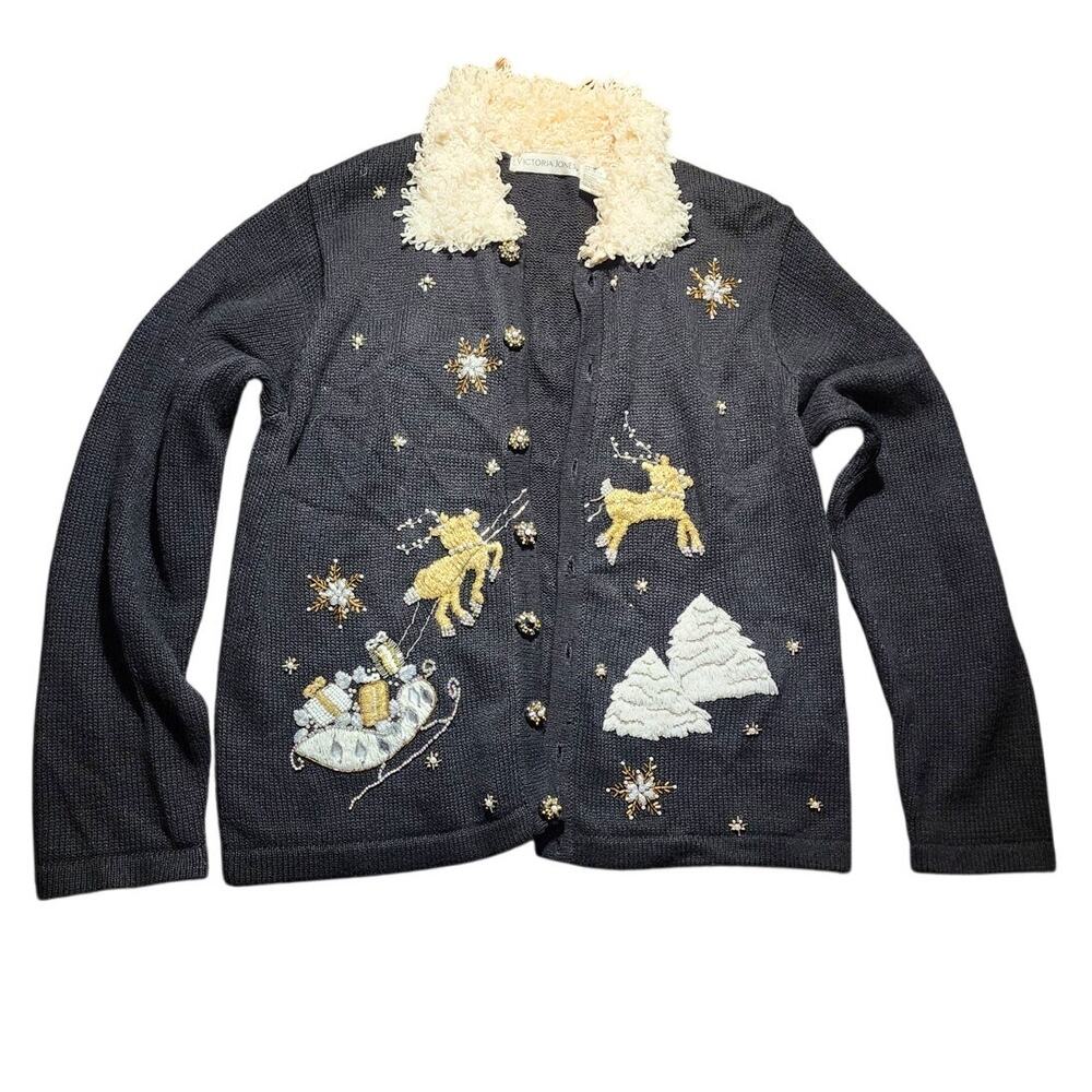 Vintage Victoria Jones Embroidered Sleigh Reindeer Holiday Christmas Sweater Med